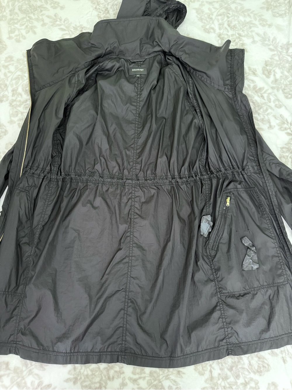 Mackage Ellia Anorak Coat Parka Packable Black Windbreaker Hidden Hood - Picture 7 of 15